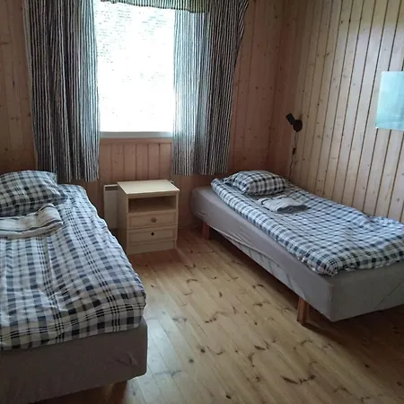 Ala-lemun Kartano * Kaarina